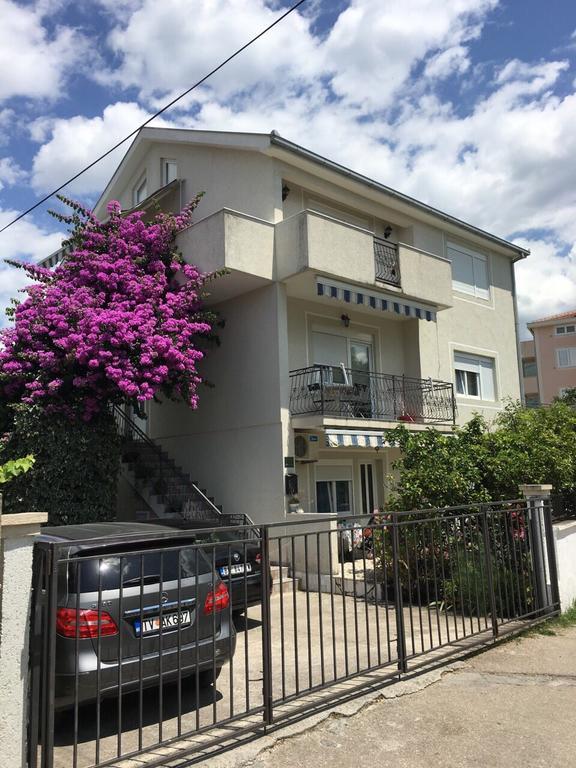 Apartments Pean Tivat Exterior foto