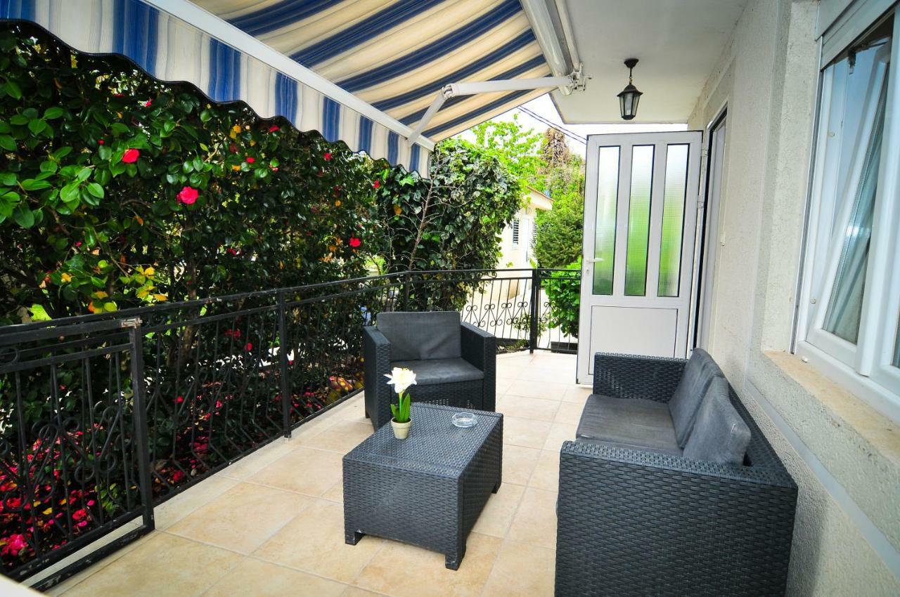 Apartments Pean Tivat Exterior foto