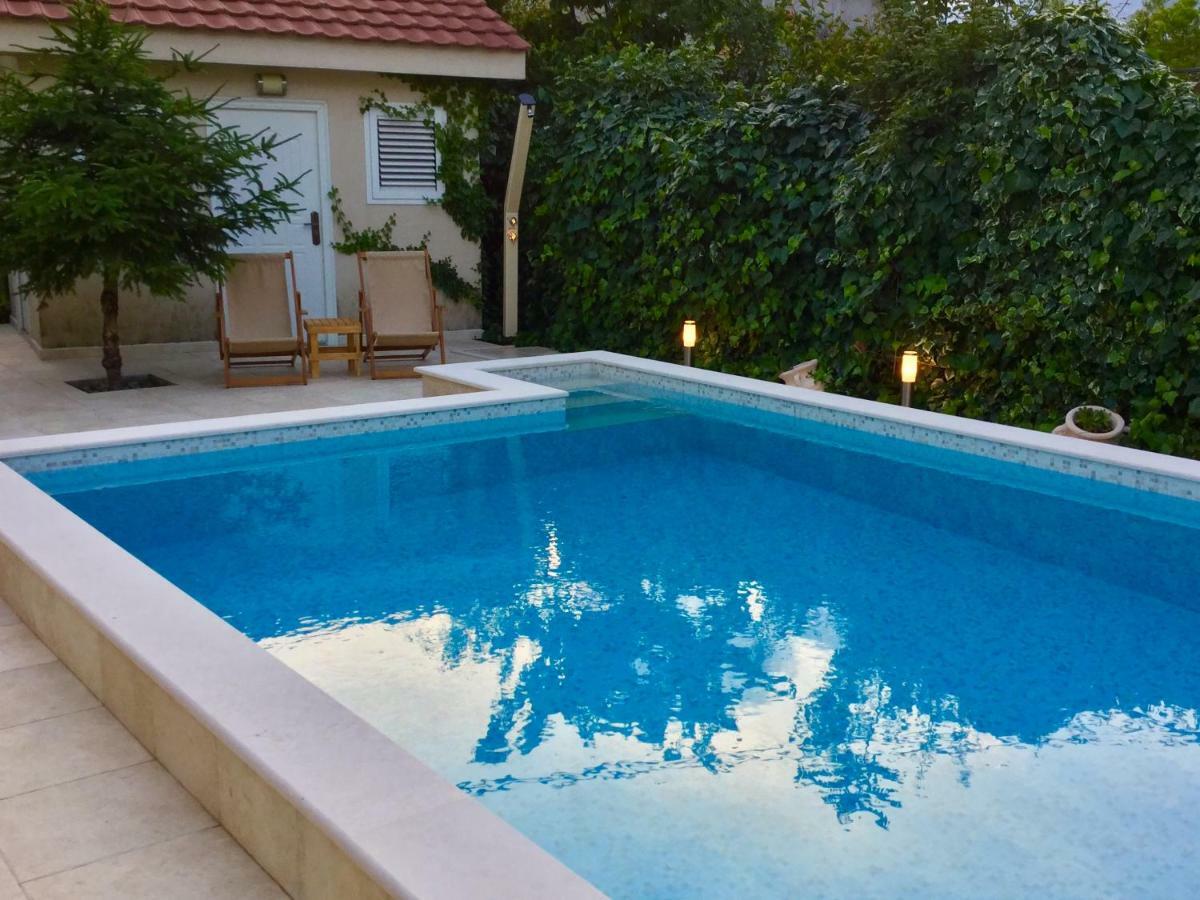 Apartments Pean Tivat Exterior foto