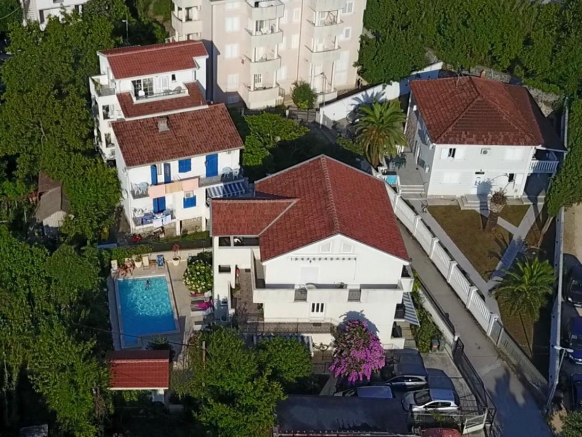 Apartments Pean Tivat Exterior foto